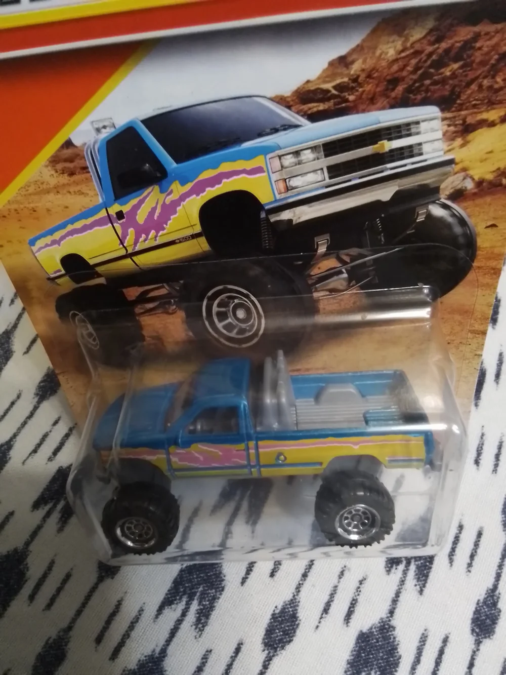 Matchbox Chevy K1500 Pickup - Blue & Yellow with Pink Stripe